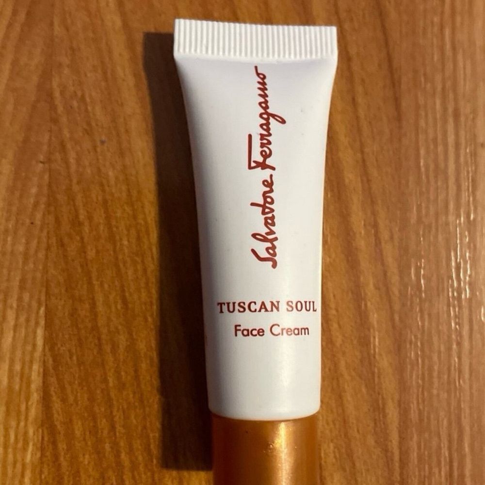 Salvatore Ferragamo Tuscan Soul Face Cream  10‎ ml